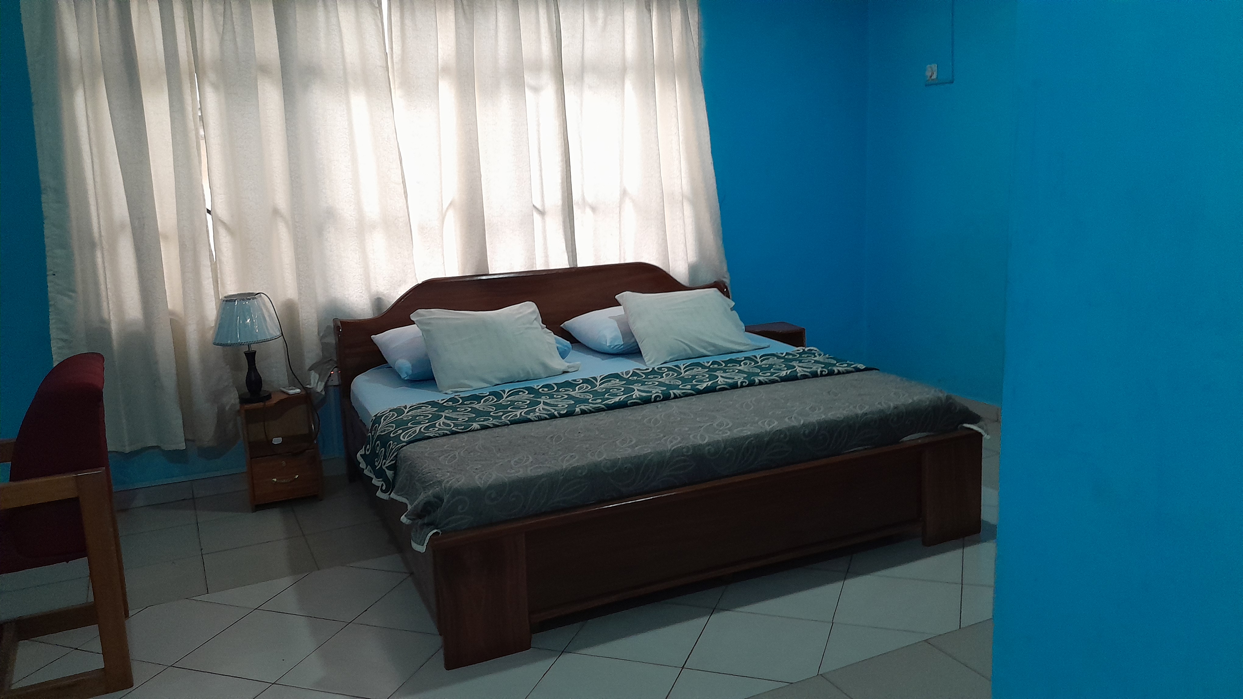 Executive Room — Alternate View